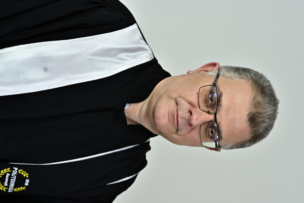 Radu ȘTEFĂNOIU